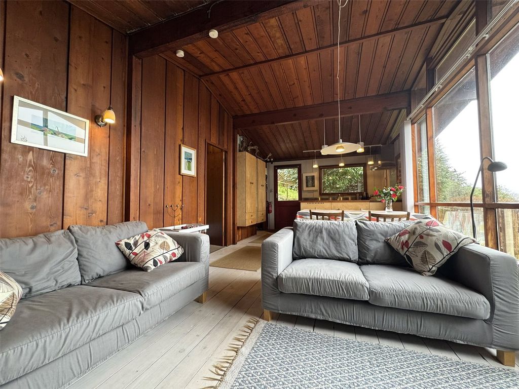 Property photo 3 of 15 Picture No. 09