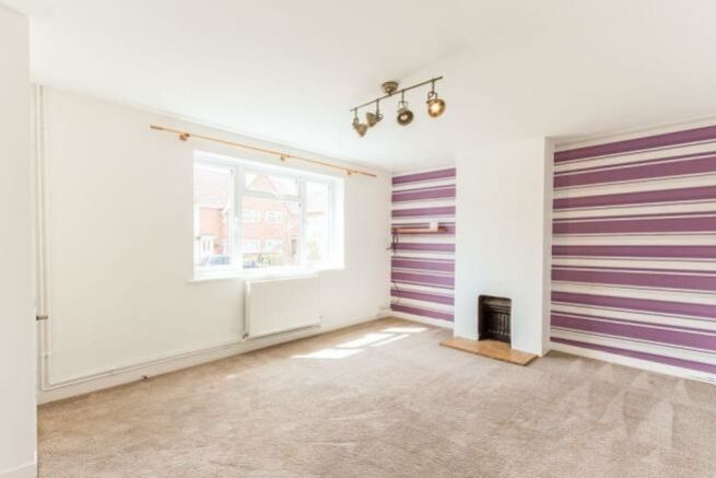 Property photo 2 of 13 1