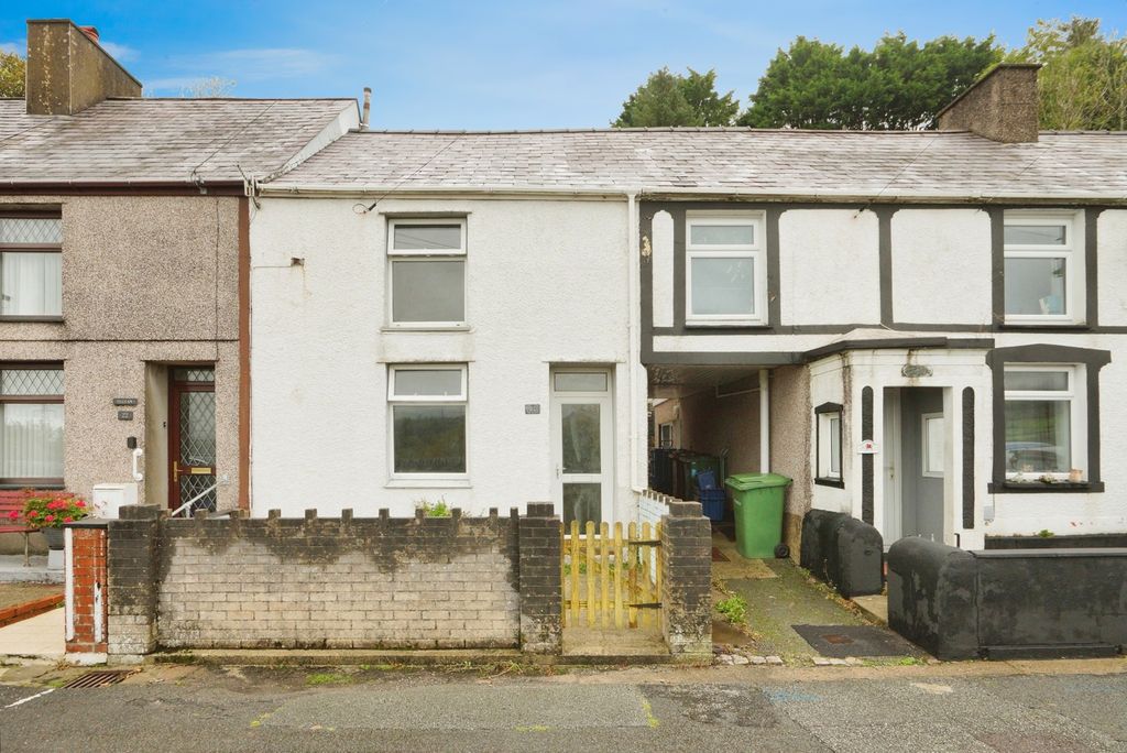 Property photo 1 of 17 Photo