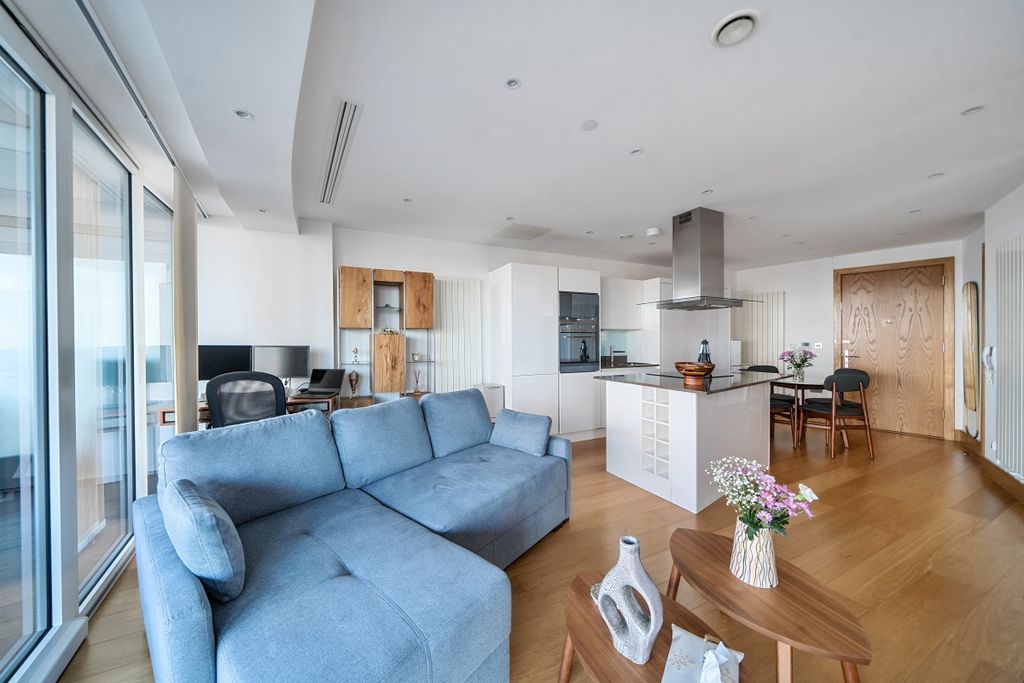 Property photo 1 of 15 1243930 (18)