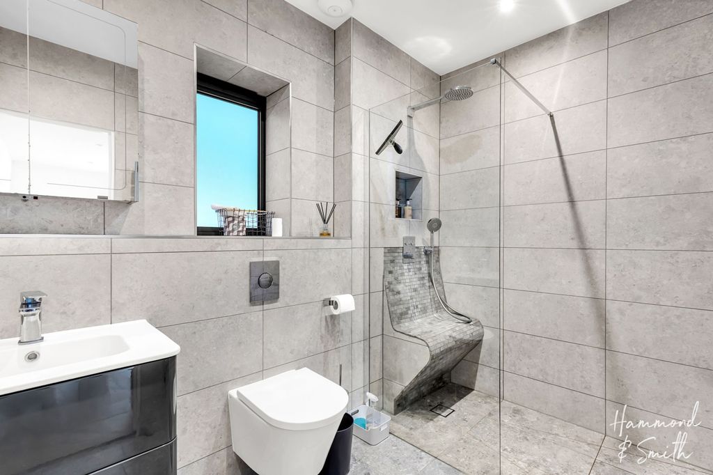 Additional image 23 of 4 bed detached house for saleKendal Avenue, Epping CM16