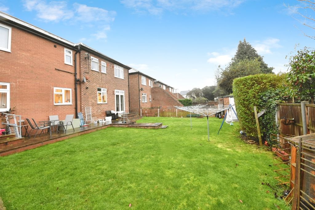 Property photo 2 of 13