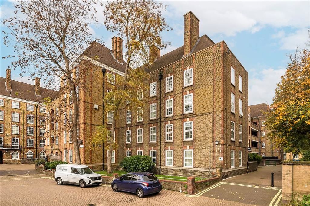 Property photo 1 of 4