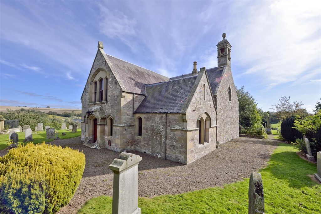 Property photo 1 of 20 Roxburghchurch-01.Jpg