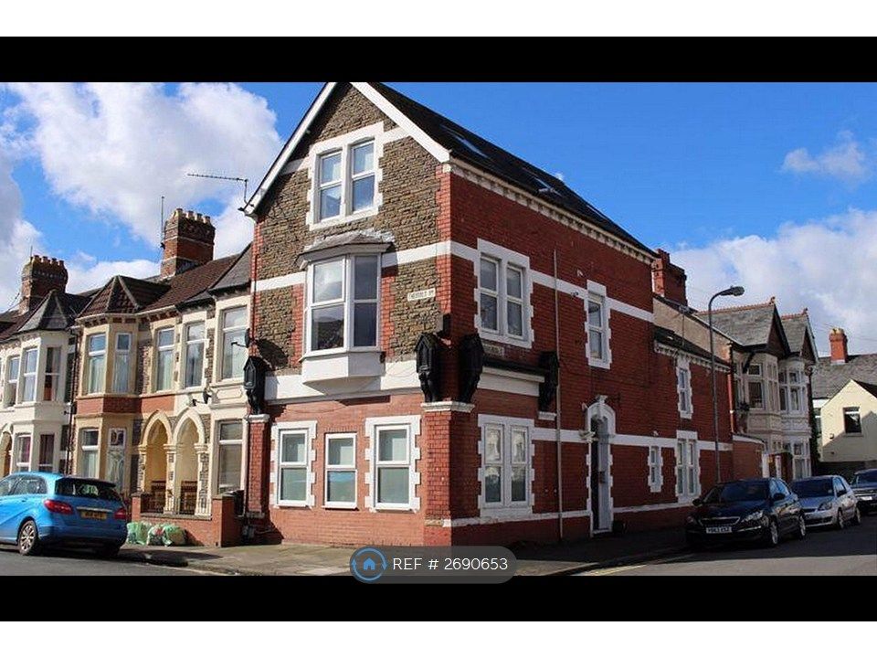 Property photo 1 of 10 Outside