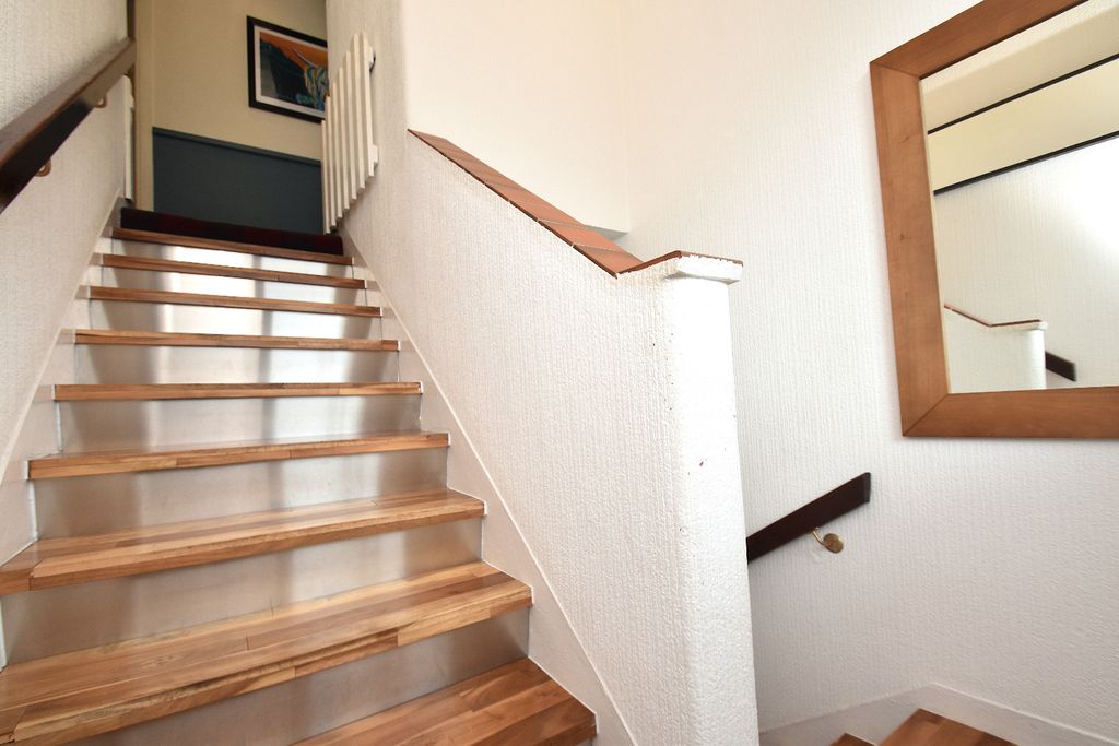Property photo 2 of 26 5043763