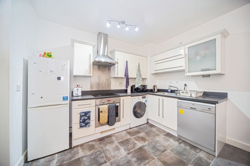 Property photo 2 of 13 Pbox-Img.Jpg