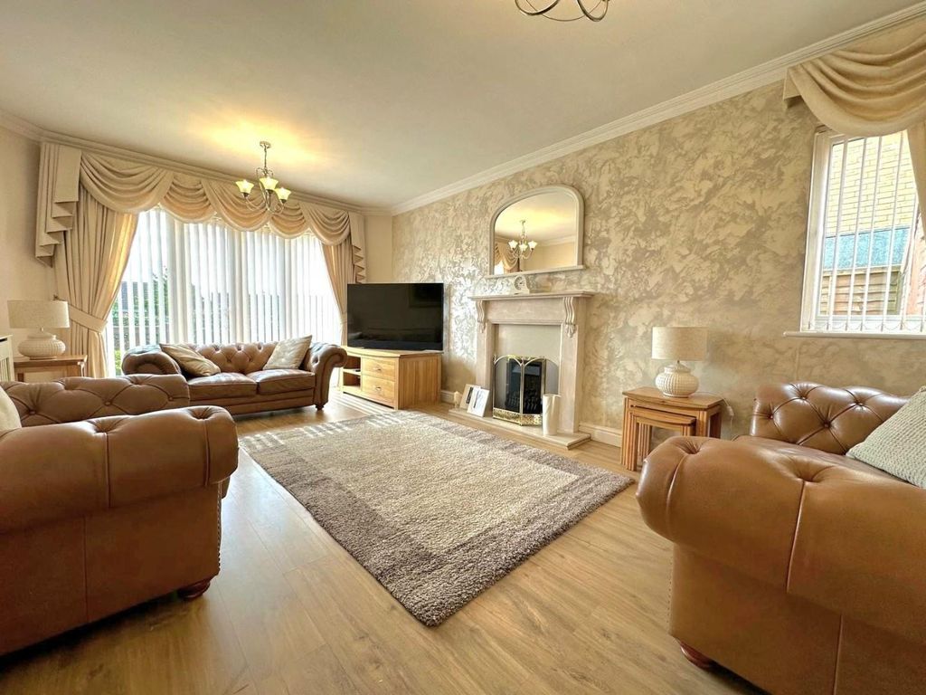 Property photo 2 of 26 27.Jpg