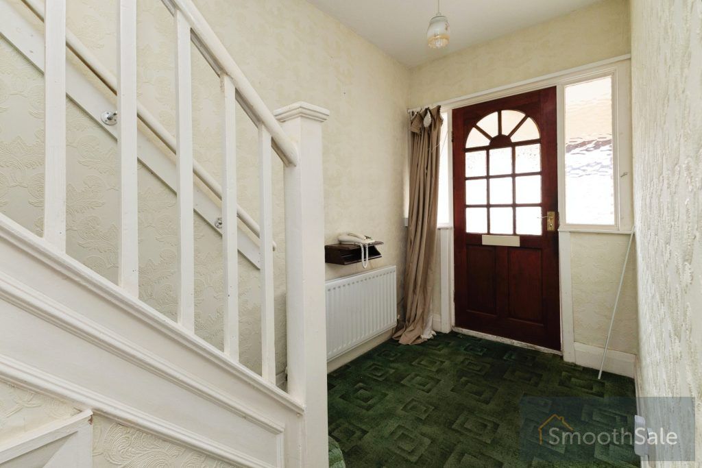 Property photo 2 of 24