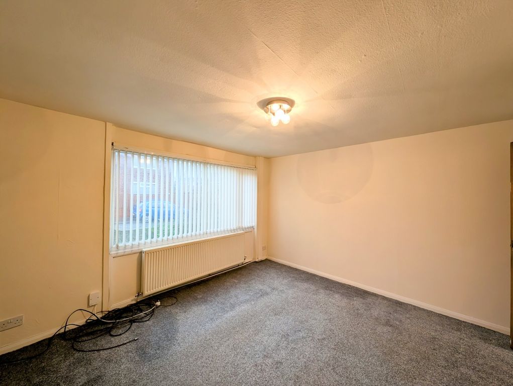 Property photo 3 of 21 Picture No. 22