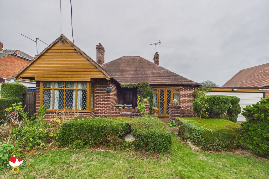 Property photo 1 of 16