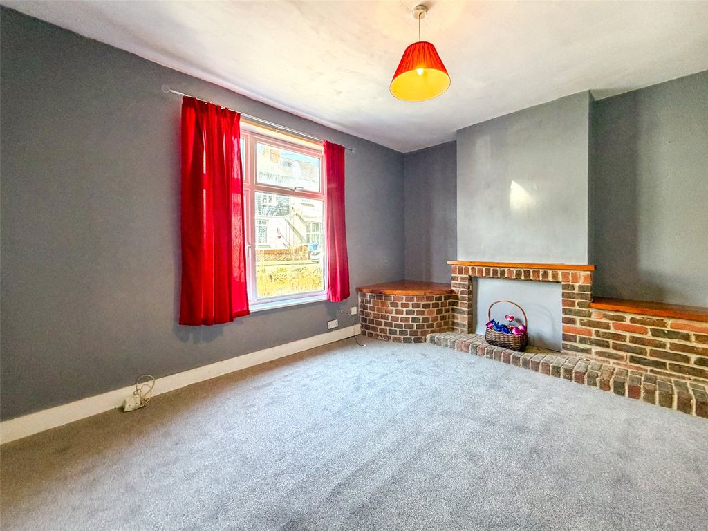 Property photo 3 of 13 Picture No. 04