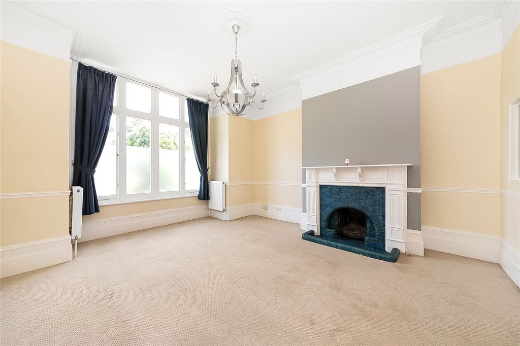 Property photo 3 of 14 Picture No. 06