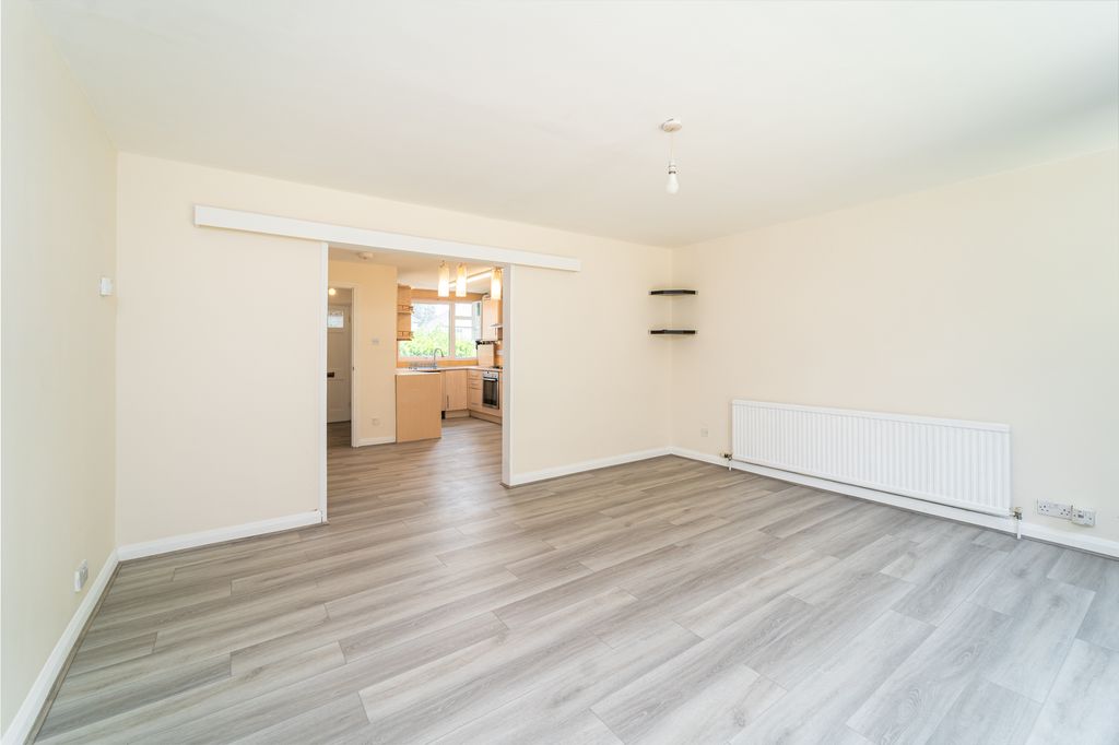 Property photo 2 of 18 Ndb09137-Edit