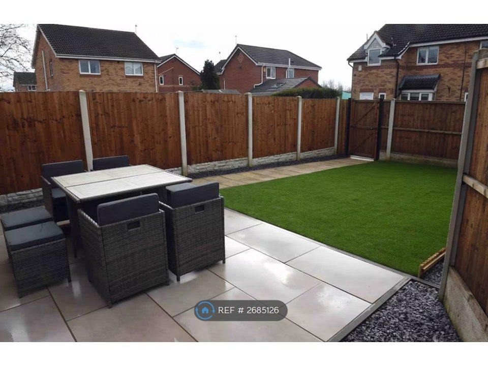 Property photo 2 of 11 Rear Garden