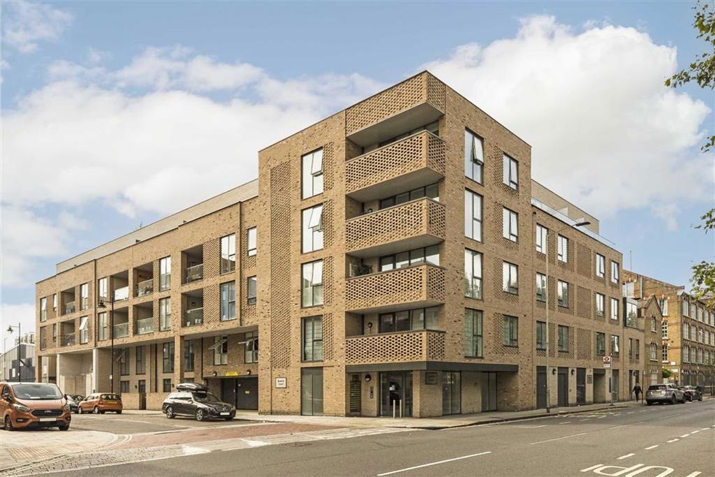 Property photo 1 of 1