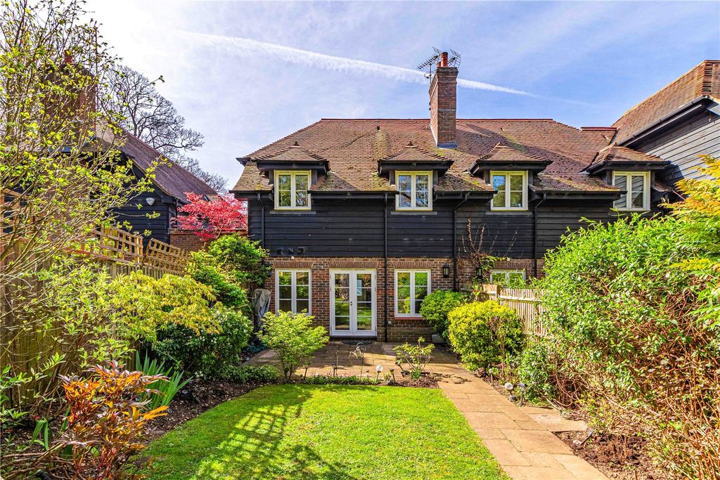 Property photo 1 of 24 Picture No. 22