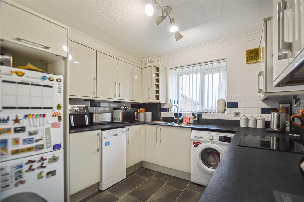 Property photo 2 of 13 1_68068.Jpg