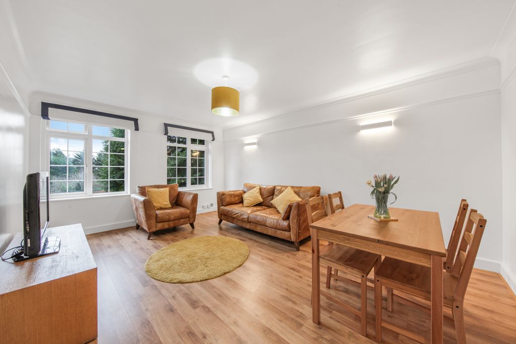 Property photo 1 of 15 9 Canford Close - 5mi8Cibppssblvl776Kh