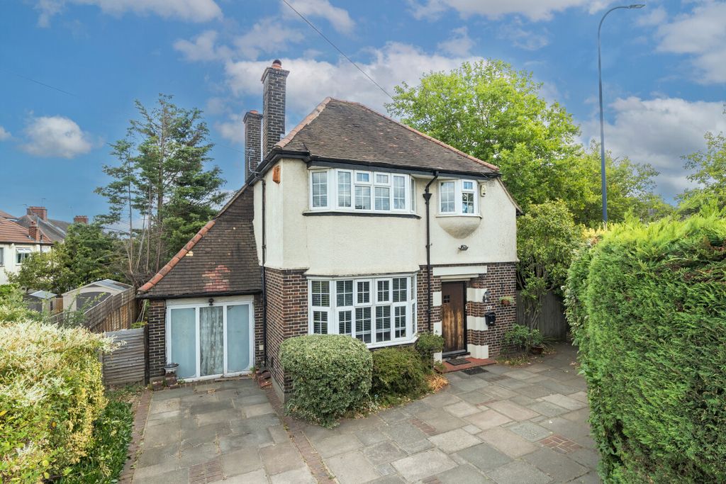 Property photo 1 of 19 1503278-18-6A79A6...