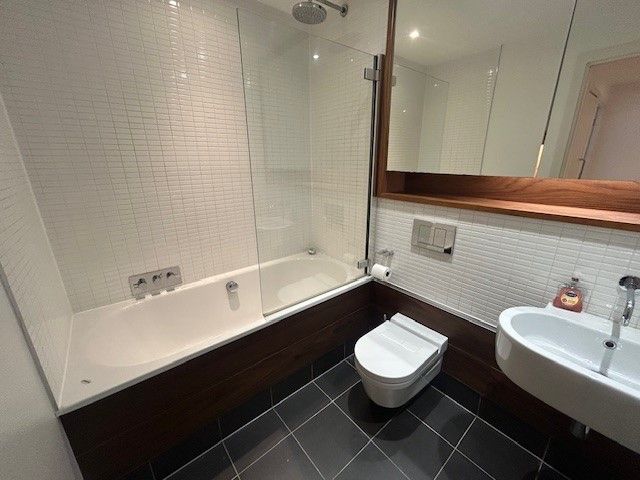 Property photo 3 of 4