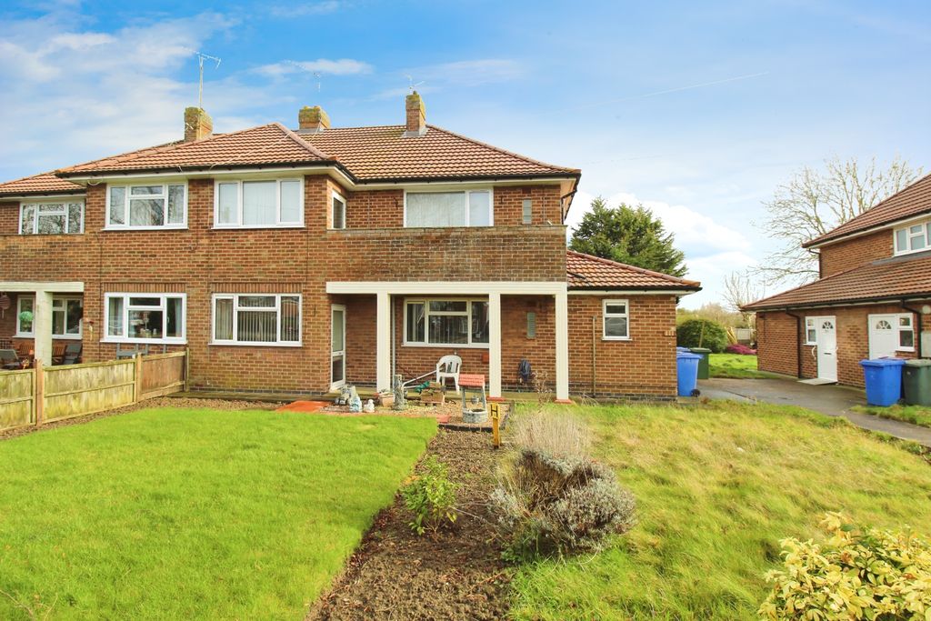 Property photo 1 of 8 Front