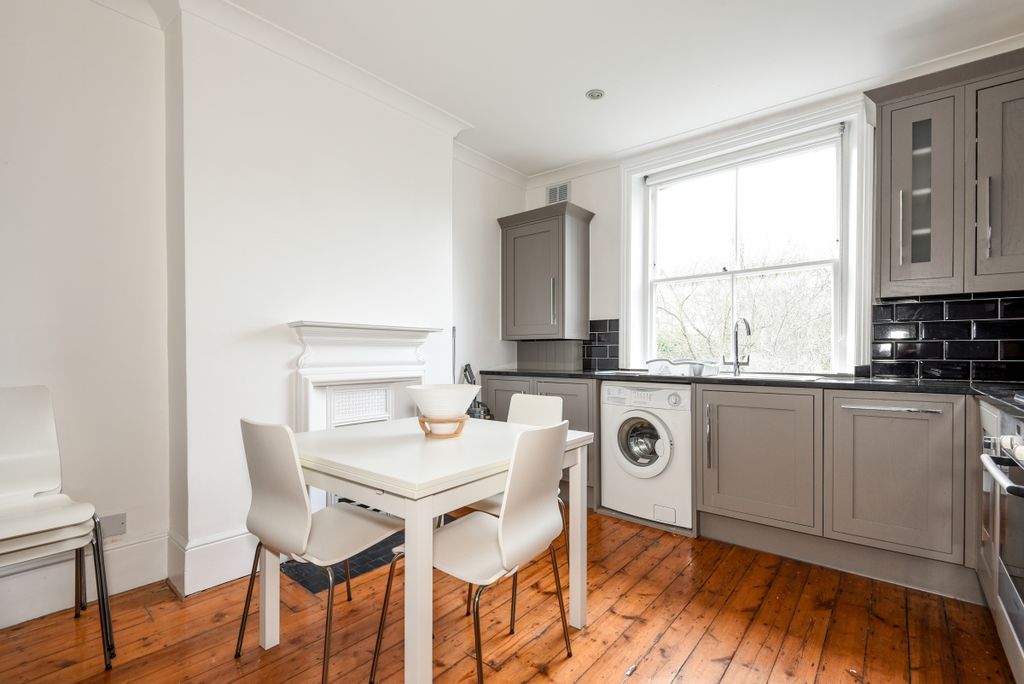 Property photo 2 of 4 165779 (3)