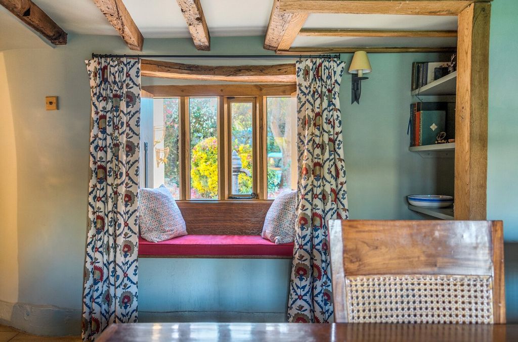 Property photo 2 of 4 Dining Room