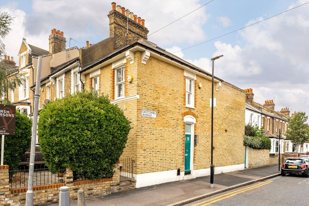 Property photo 1 of 8