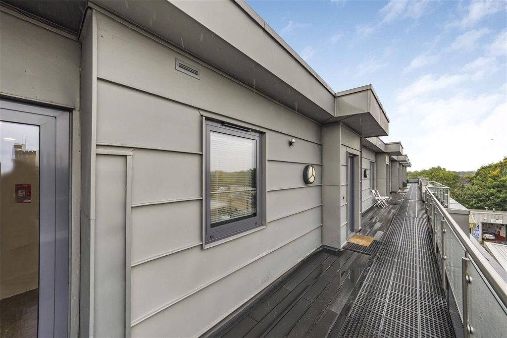 Property photo 1 of 16 Picture 1