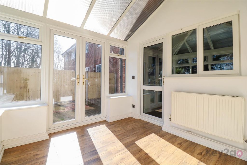 Property photo 2 of 17 Img_2609.Jpg