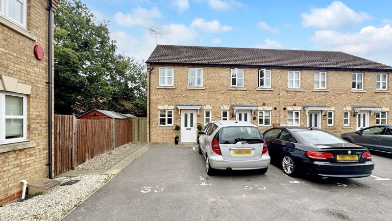 Property photo 1 of 12 Photo 6