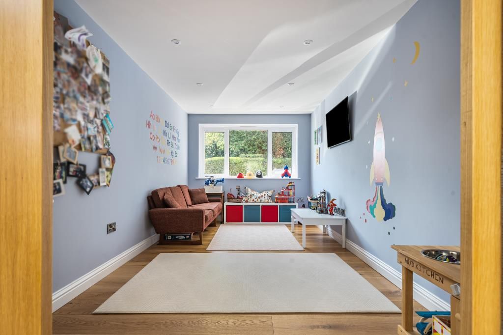 Property photo 3 of 26 Reception/Play Room