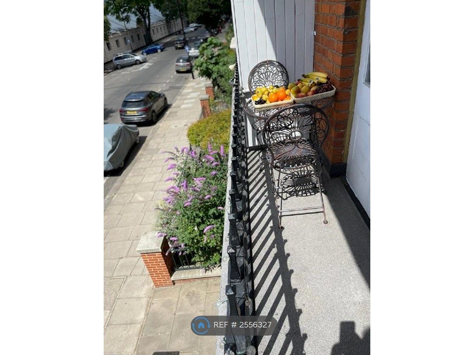 Property photo 3 of 14 Balcony