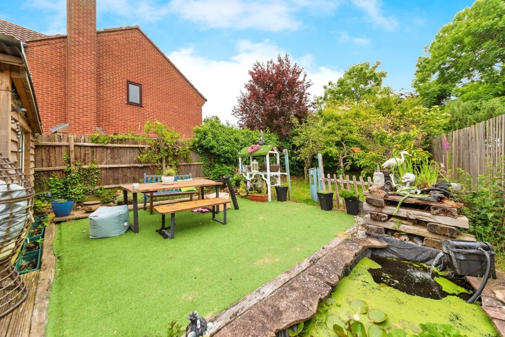 Property photo 2 of 14