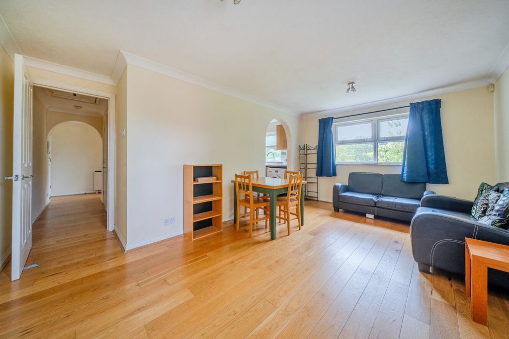 Property photo 1 of 6 Picture No. 05