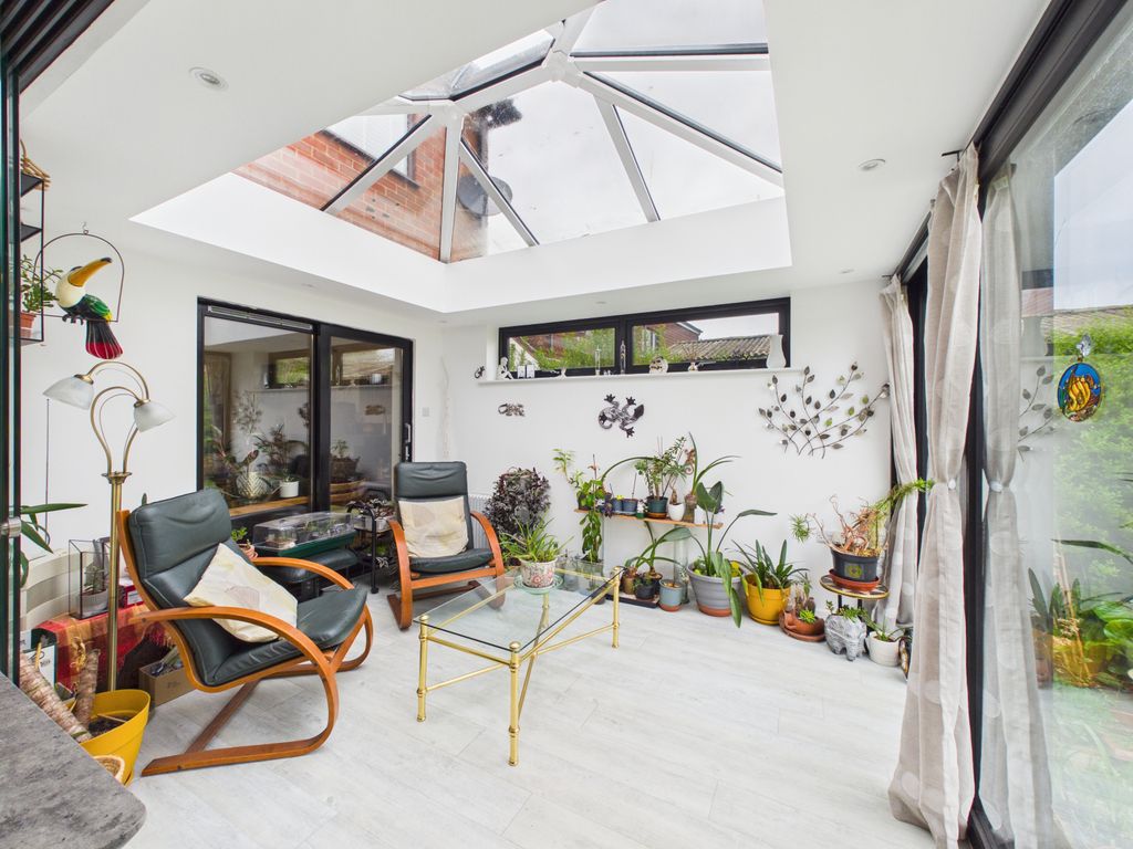 Property photo 3 of 18 Gallery