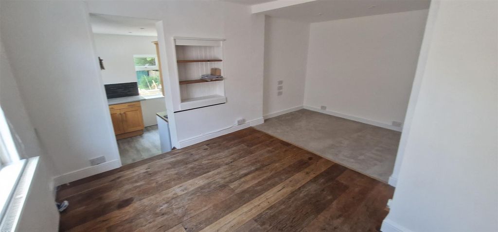 Property photo 3 of 12 Img-20250618-Wa0030.Jpg