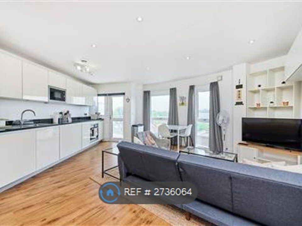 Property photo 2 of 6