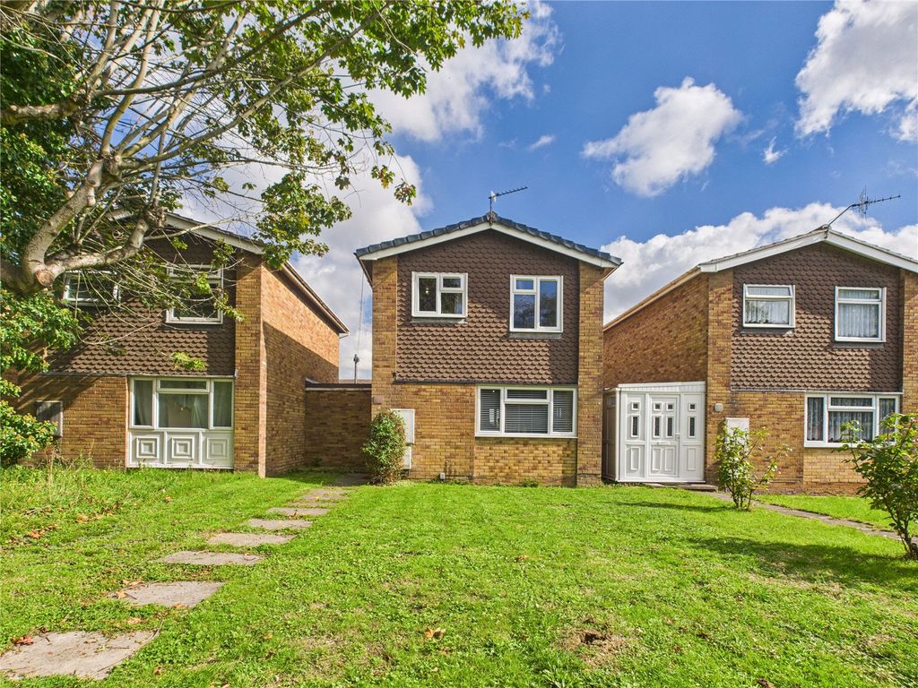 Property photo 1 of 18 Picture No. 05