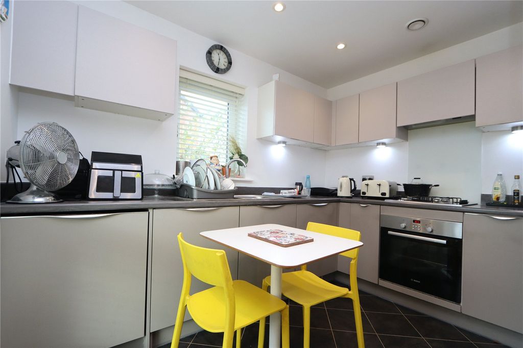 Property photo 2 of 14 Picture No. 01