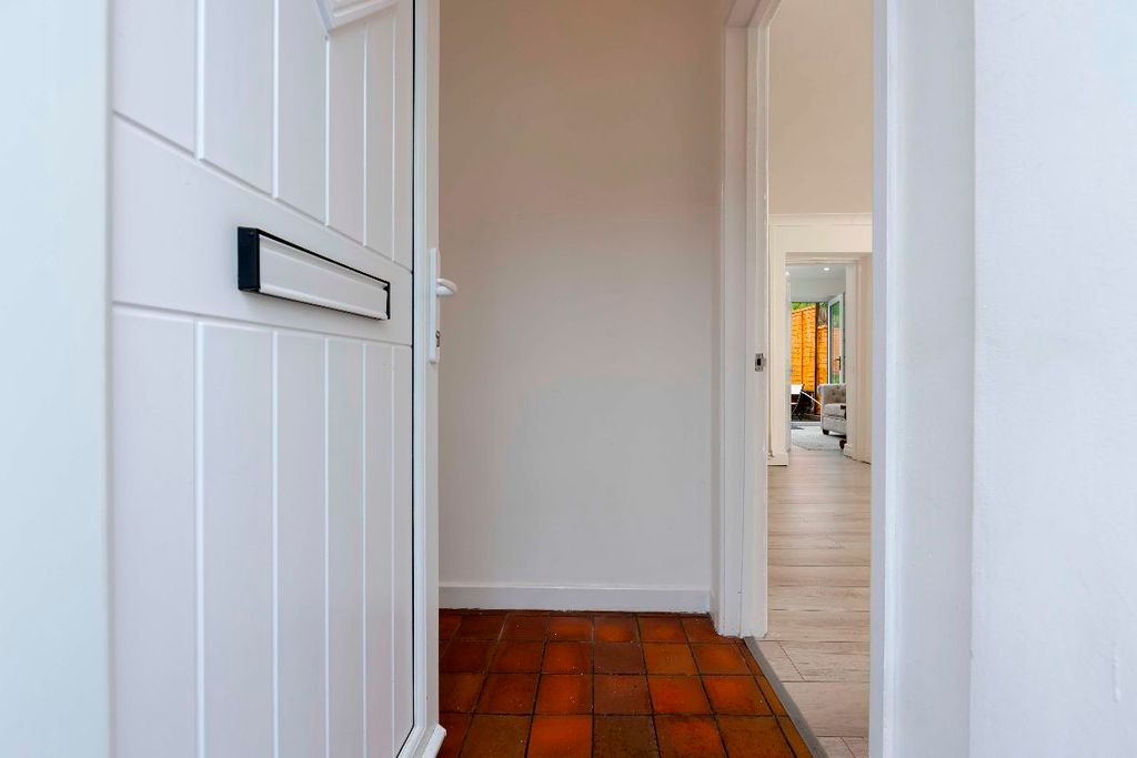 Property photo 3 of 29