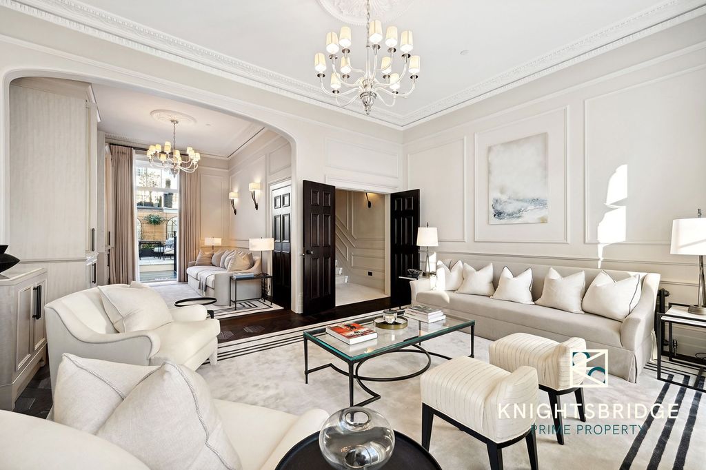 Additional image 6 of 6 bed property to rentChester Square, London SW1W