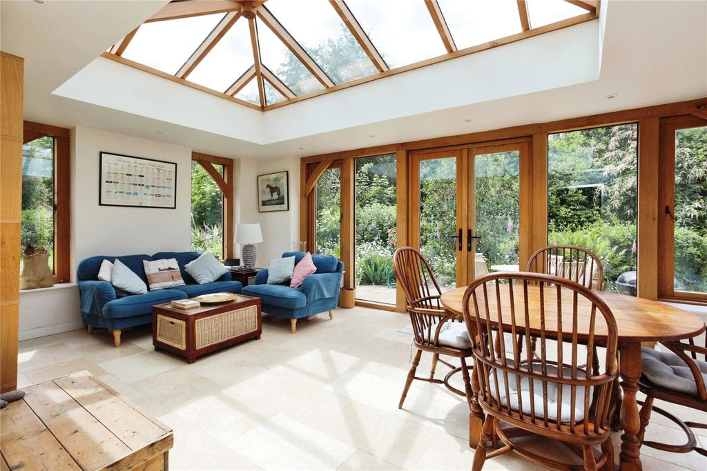 Property photo 3 of 17 Oak Framed Orangery