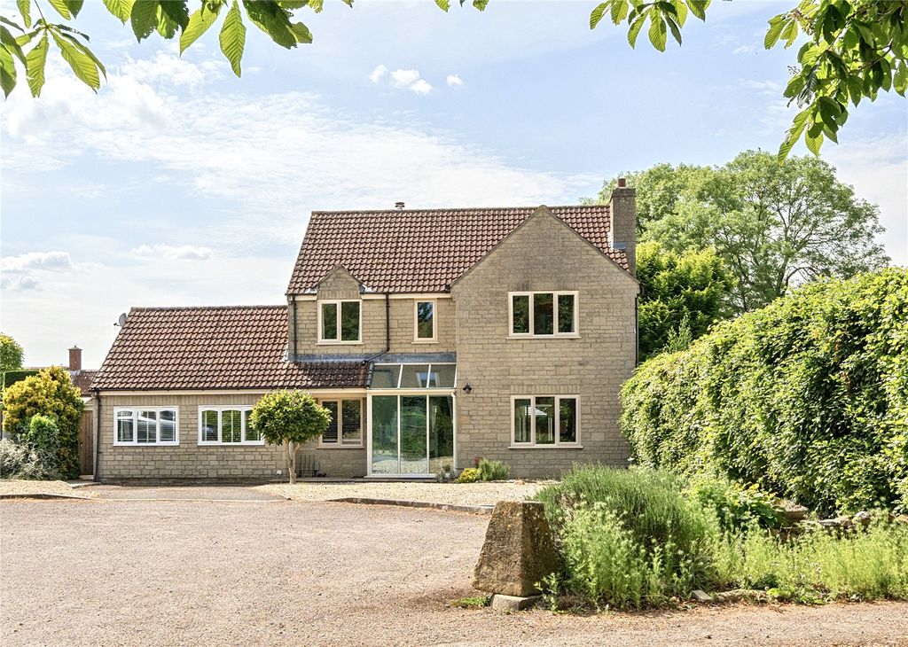 Property photo 1 of 30 Picture No. 34