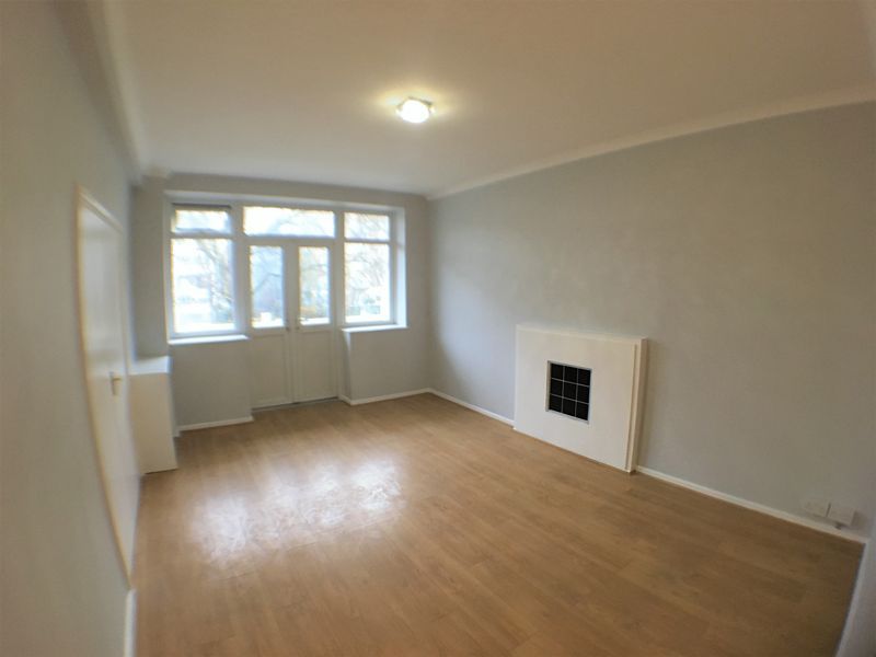 Property photo 1 of 6 Photo 2