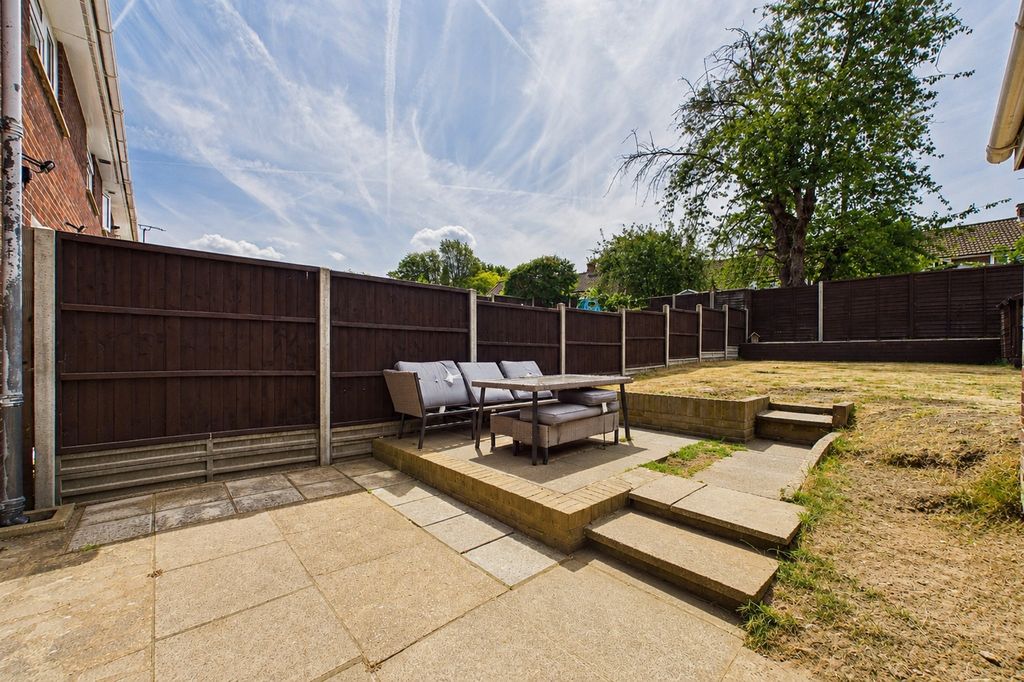 Property photo 2 of 10 Picture No. 14