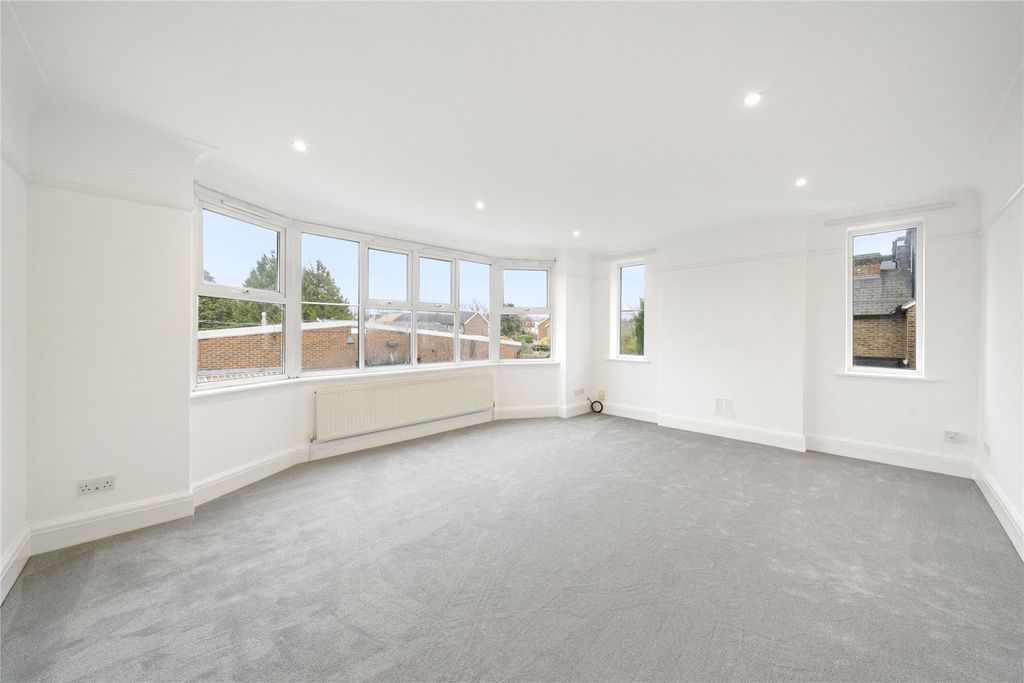 Property photo 1 of 12 Picture No. 02