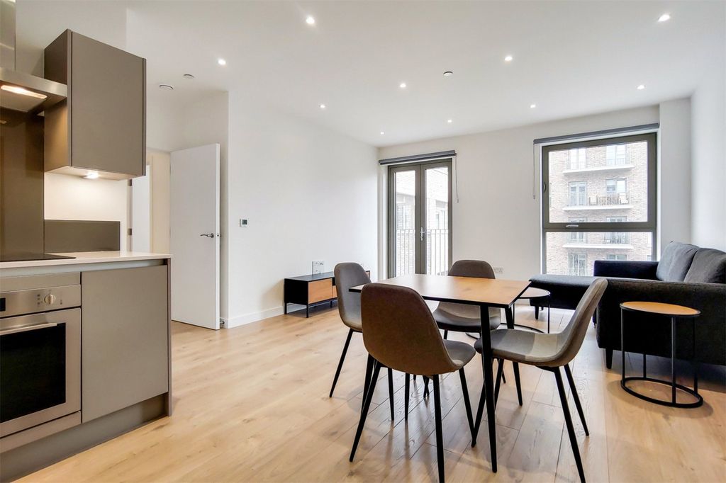 Property photo 2 of 13 Picture No. 03