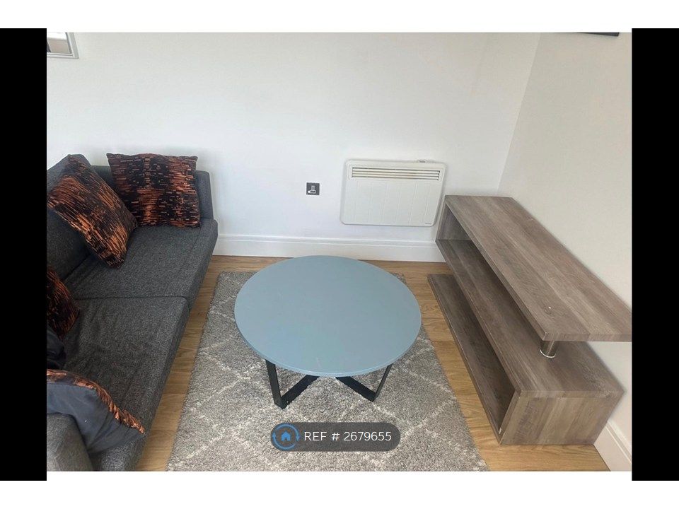 Property photo 3 of 4